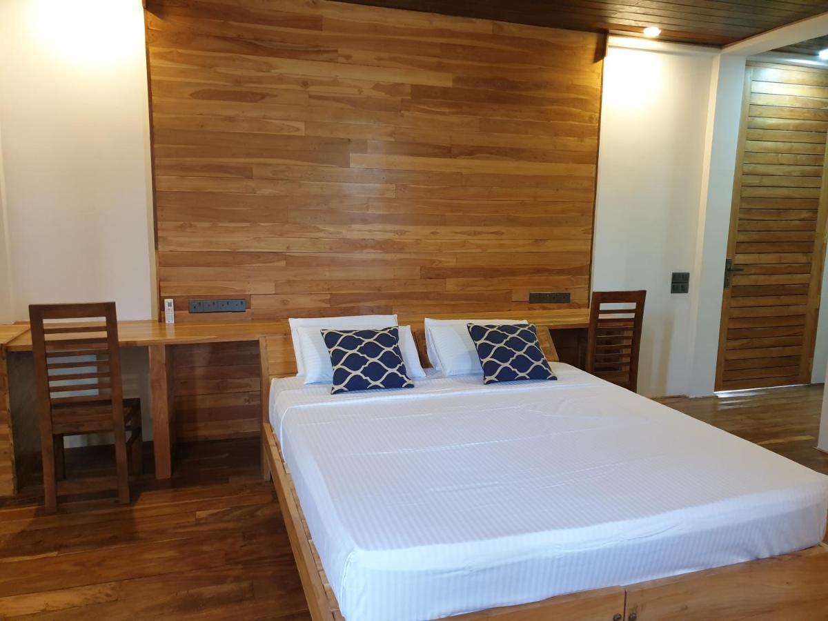 Giri Villa Tangalle Buitenkant foto